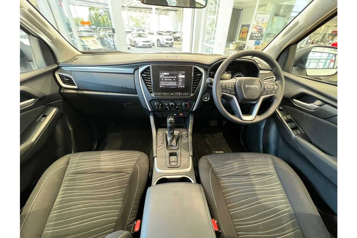 2021 Isuzu MU-X LS-M