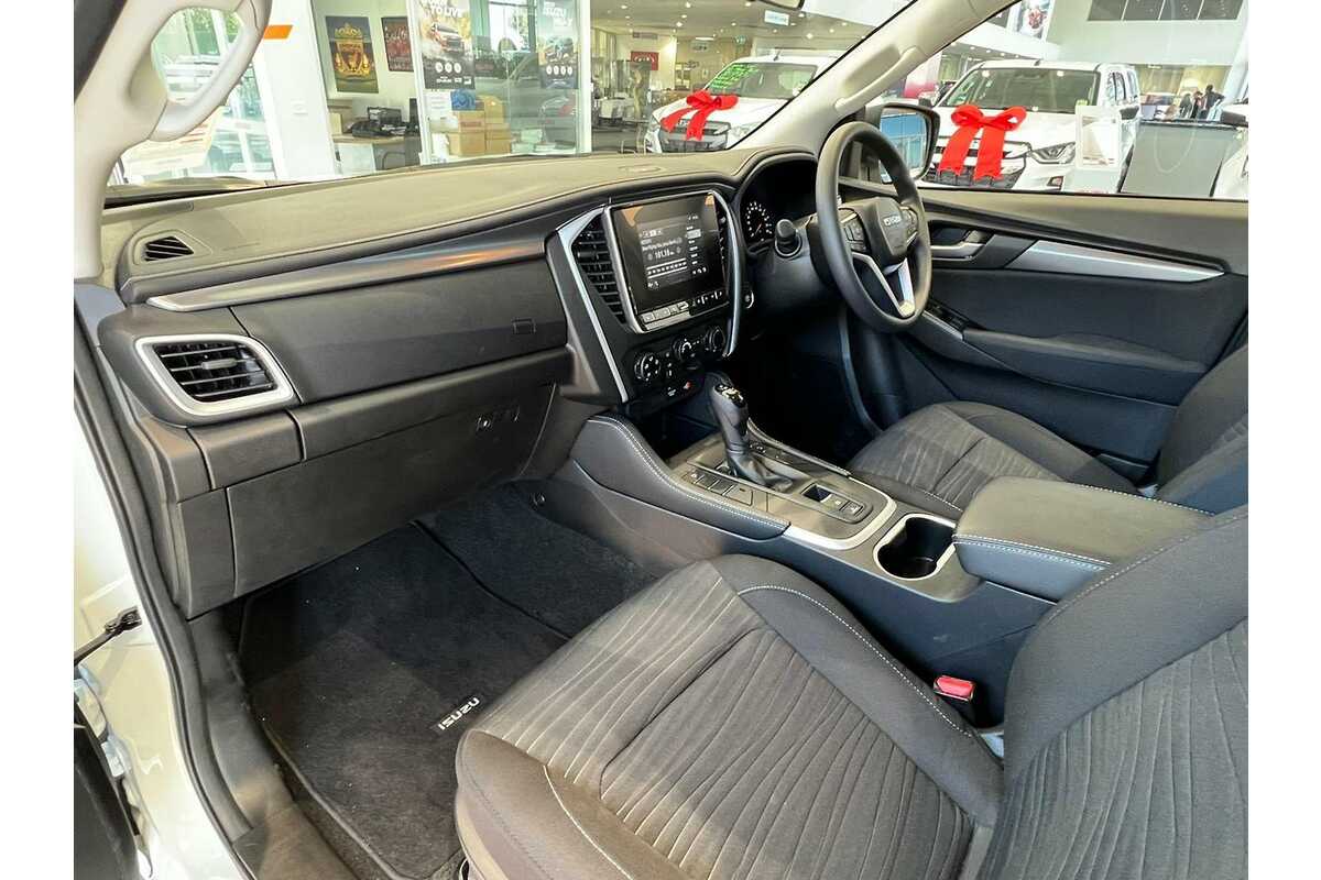 2021 Isuzu MU-X LS-M