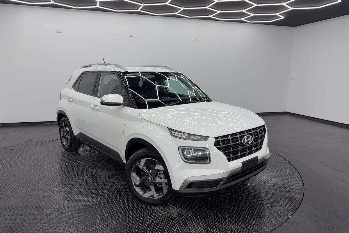 2025 Hyundai Venue Elite QX.V5