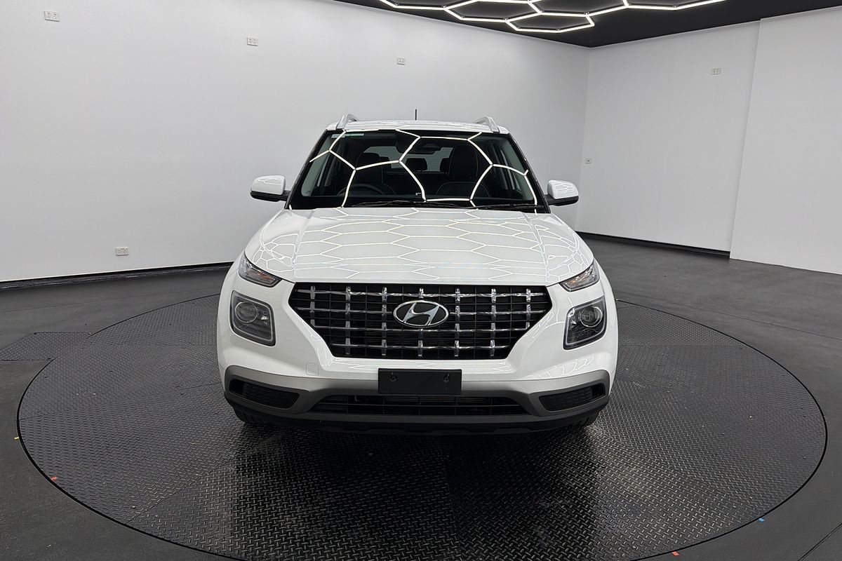 2025 Hyundai Venue Elite QX.V5