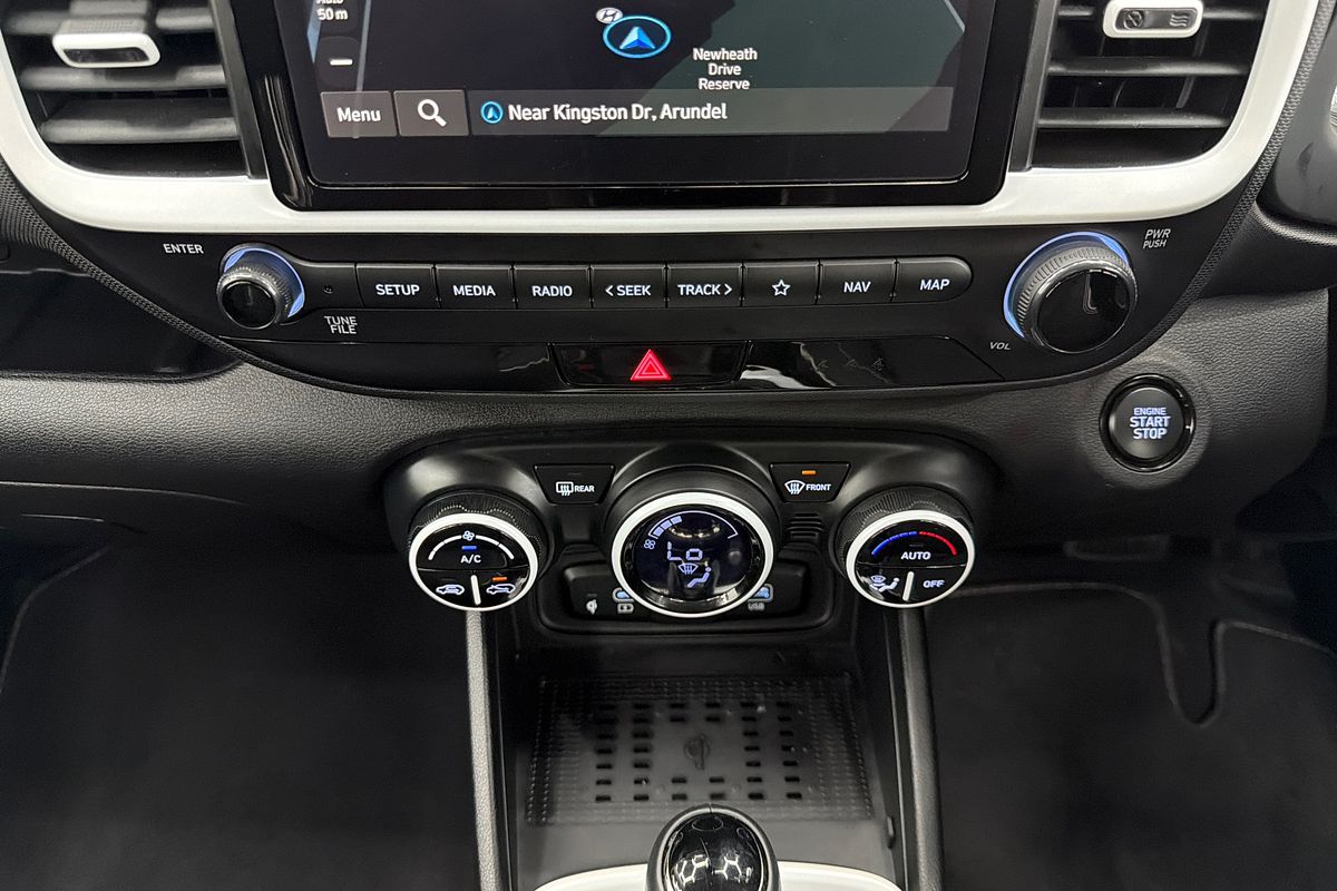 2025 Hyundai Venue Elite QX.V5