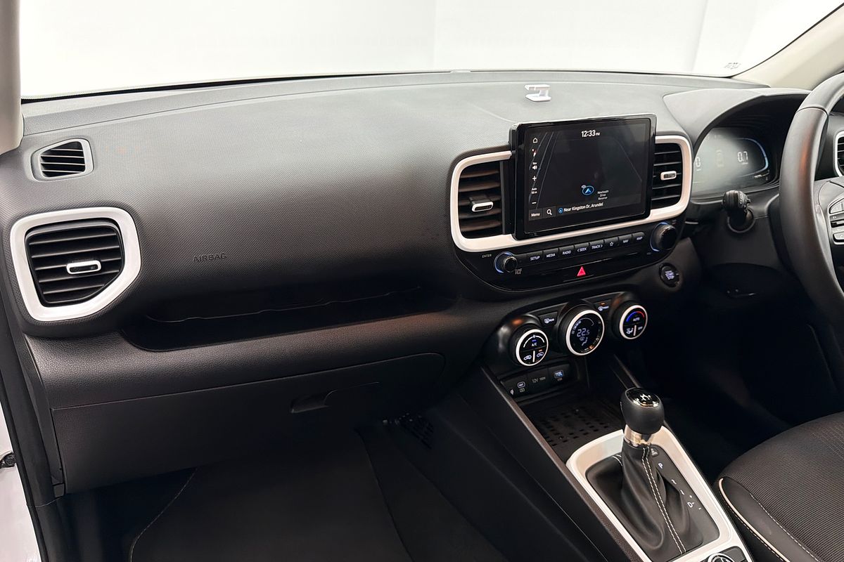 2025 Hyundai Venue Elite QX.V5