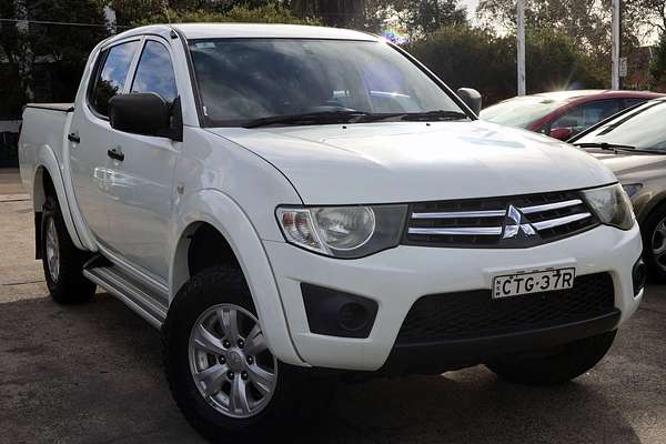 2014 Mitsubishi Triton GLX MN 4X4