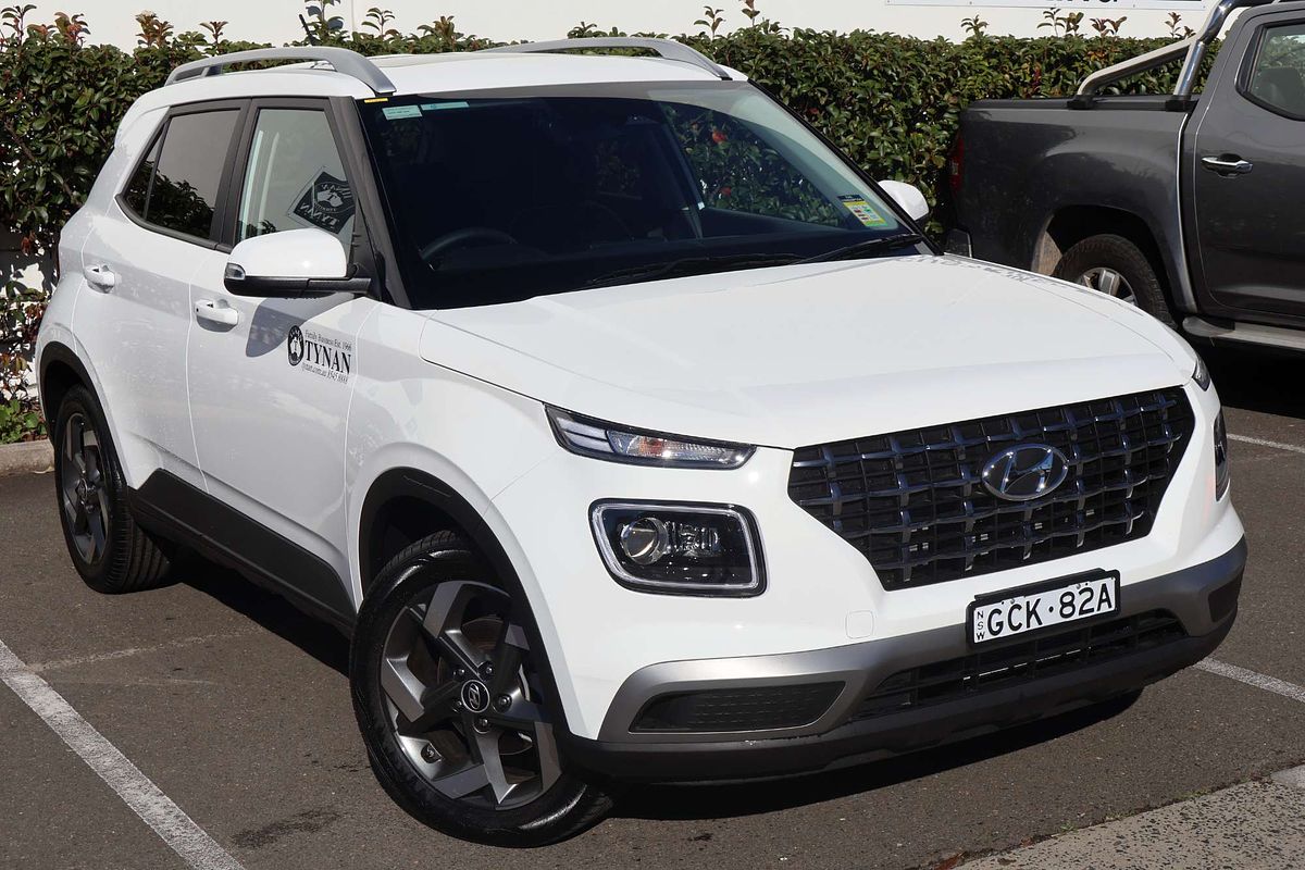 2025 Hyundai Venue Elite QX.V5