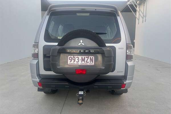2010 Mitsubishi PAJERO GLX LWB (4x4) NT MY10