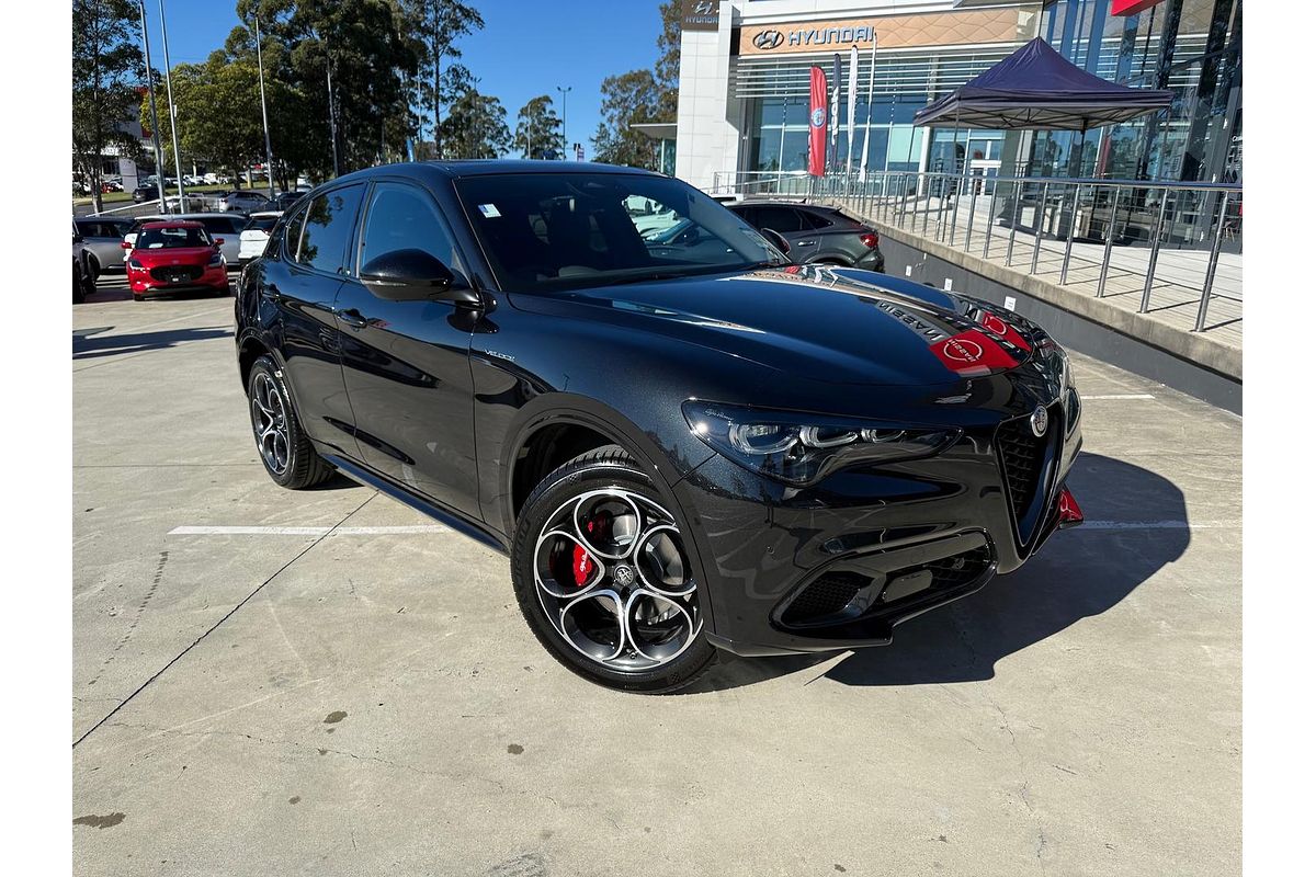 2026 Alfa Romeo Stelvio Veloce Series 6
