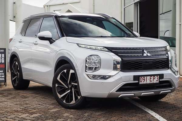 2022 Mitsubishi Outlander Exceed ZM