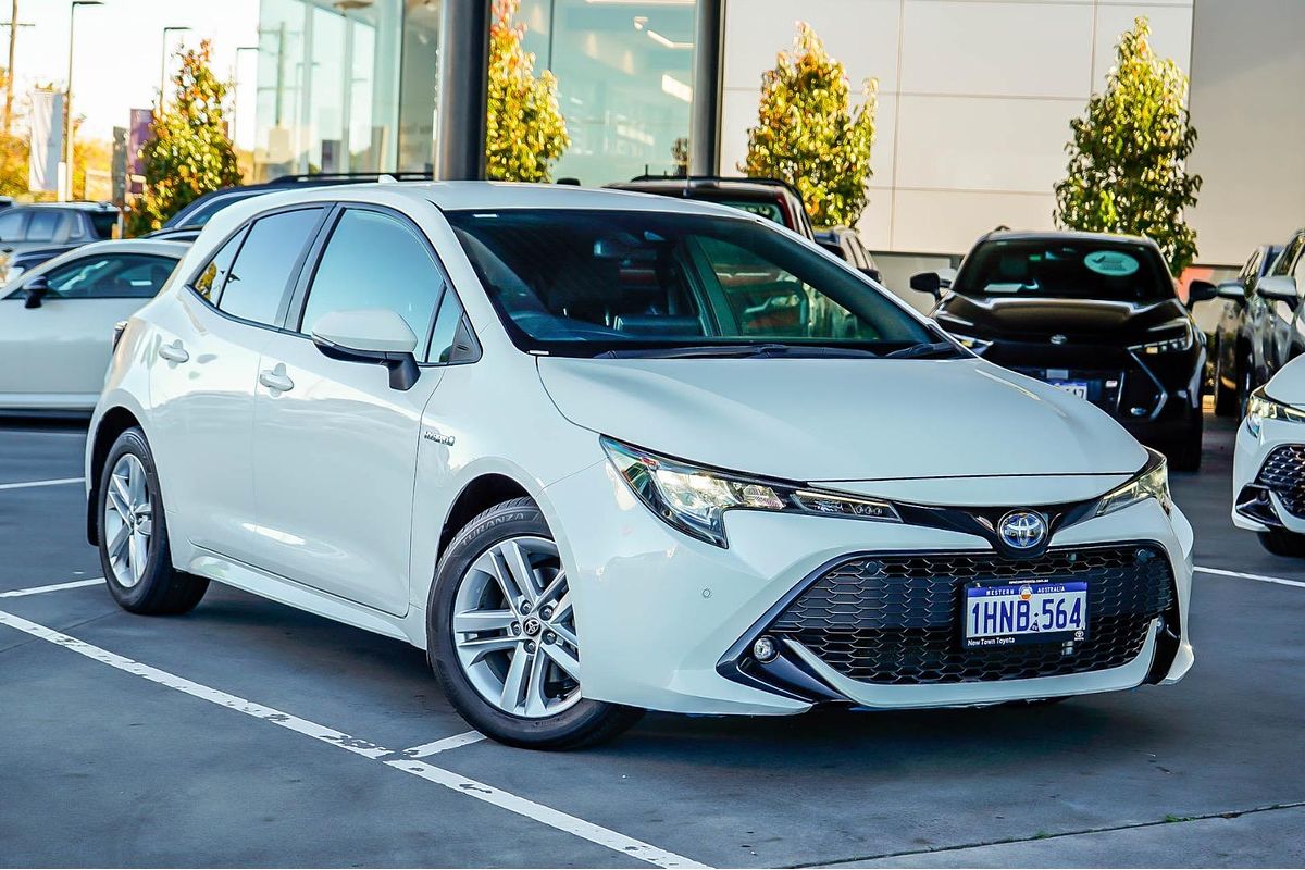 2021 Toyota Corolla SX Hybrid ZWE211R