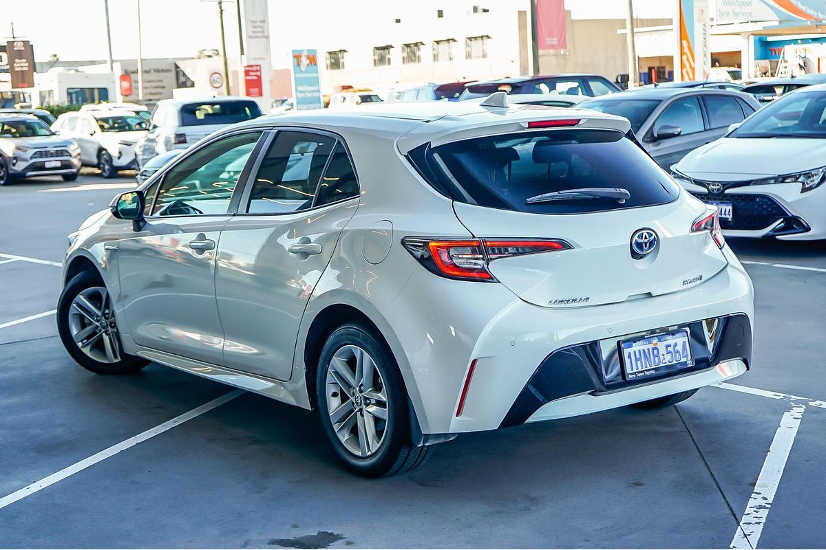 2021 Toyota Corolla SX Hybrid ZWE211R