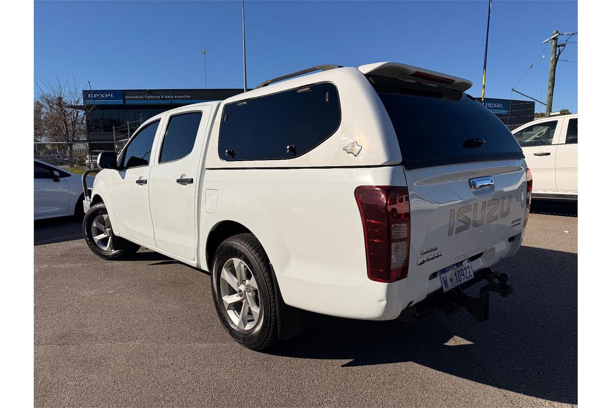 2013 Isuzu D-MAX SX Rear Wheel Drive