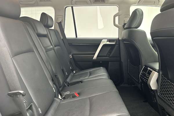2018 Toyota Landcruiser Prado Kakadu GDJ150R thumb-11