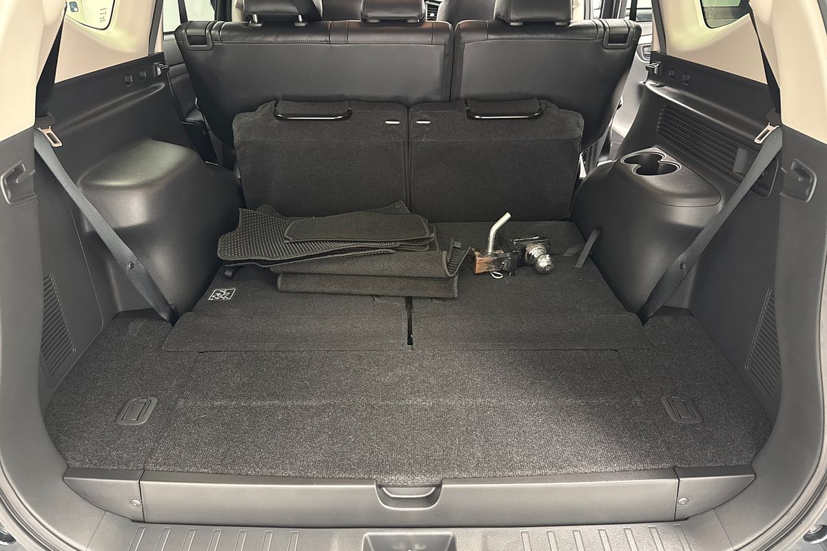 2022 Mitsubishi Pajero Sport Exceed QF
