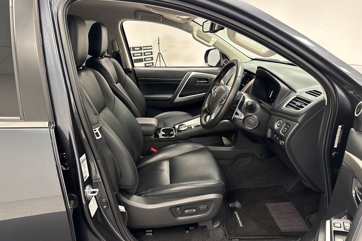 2022 Mitsubishi Pajero Sport Exceed QF