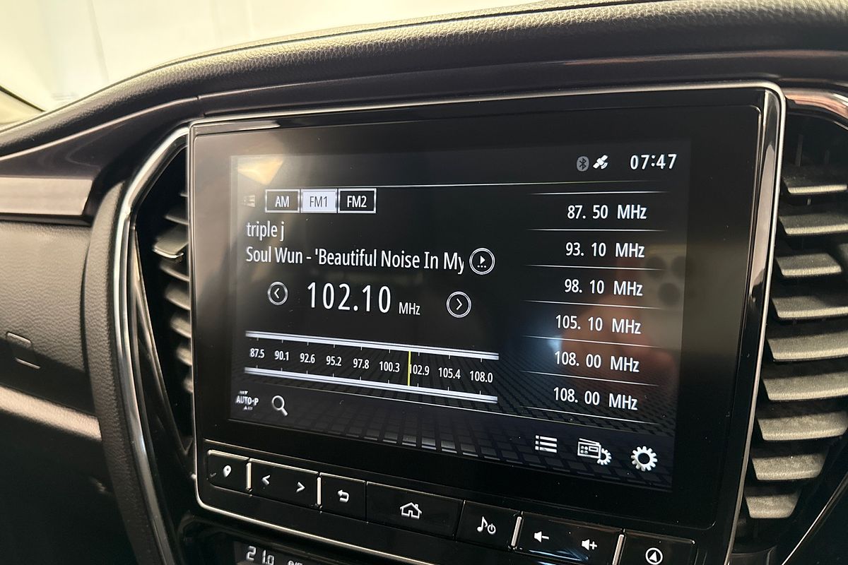 2022 Isuzu MU