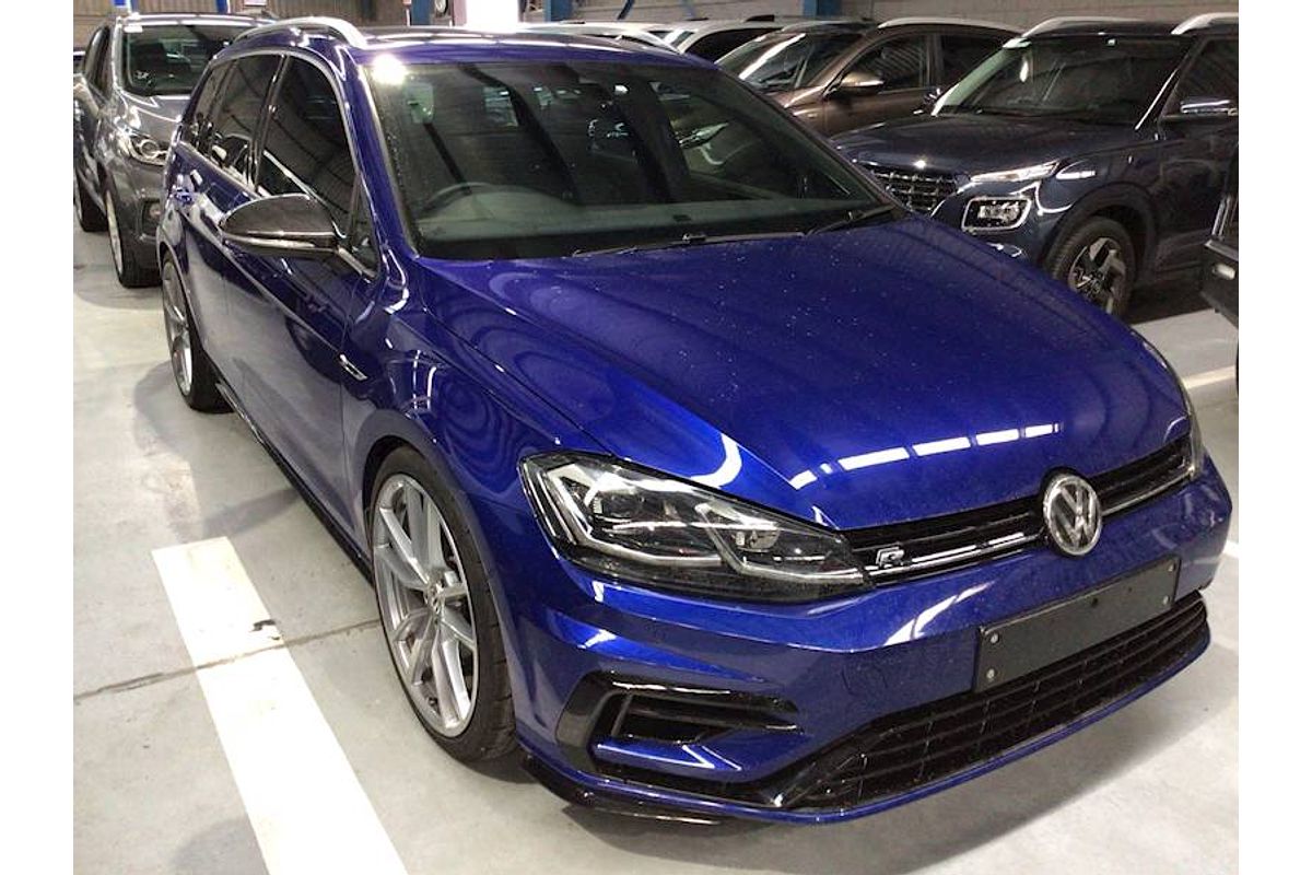 2017 Volkswagen Golf R 7.5