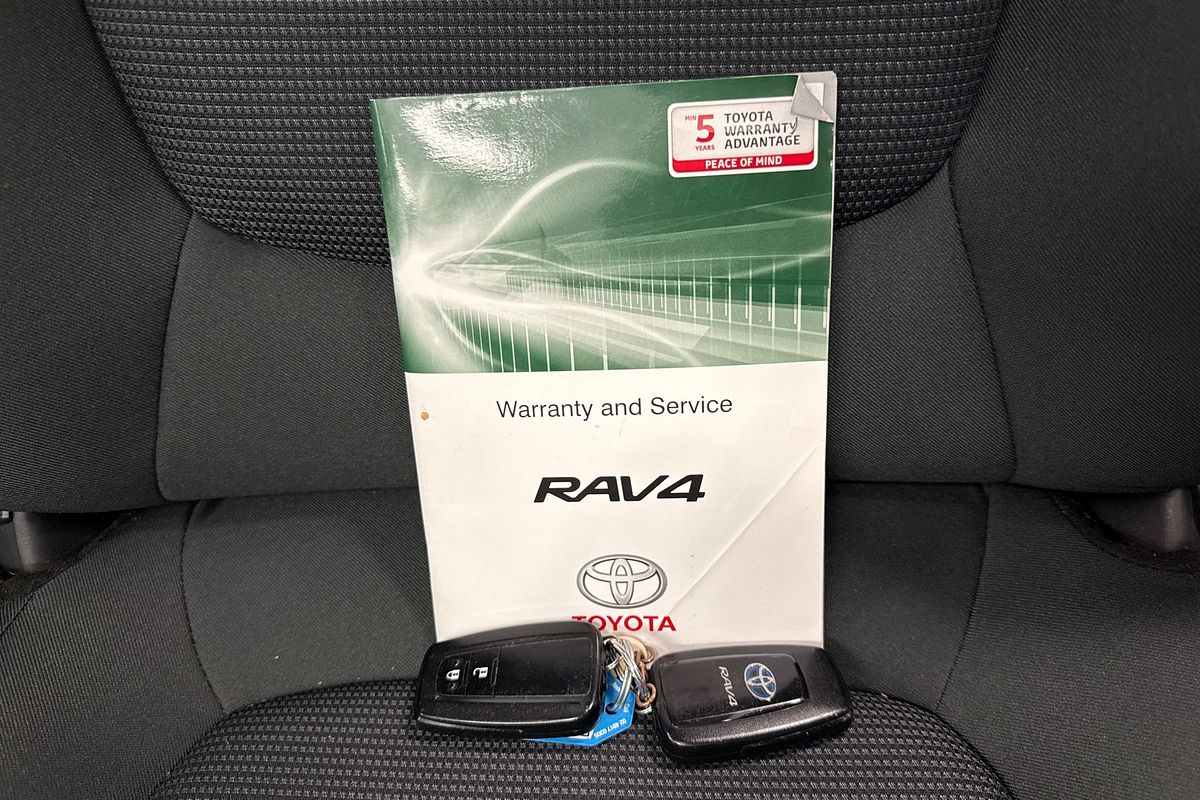 2019 Toyota RAV4 GX AXAH52R