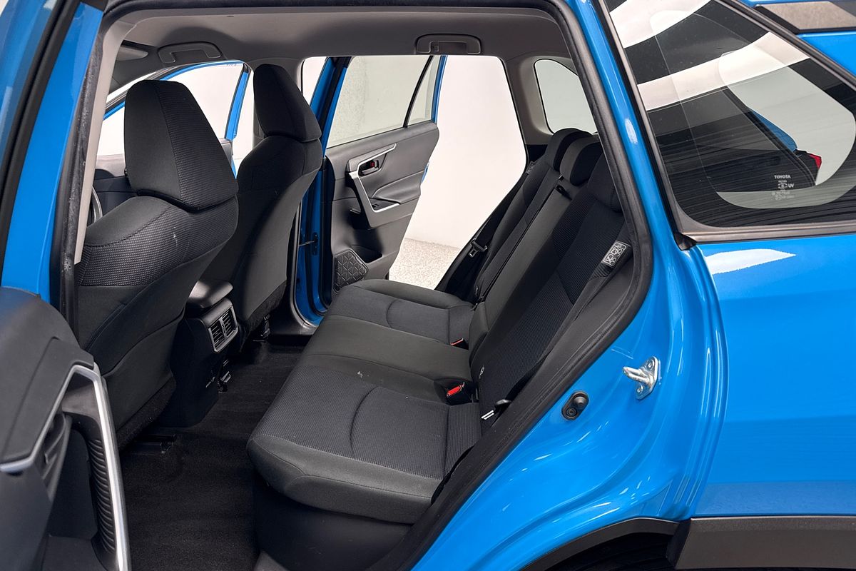 2019 Toyota RAV4 GX AXAH52R