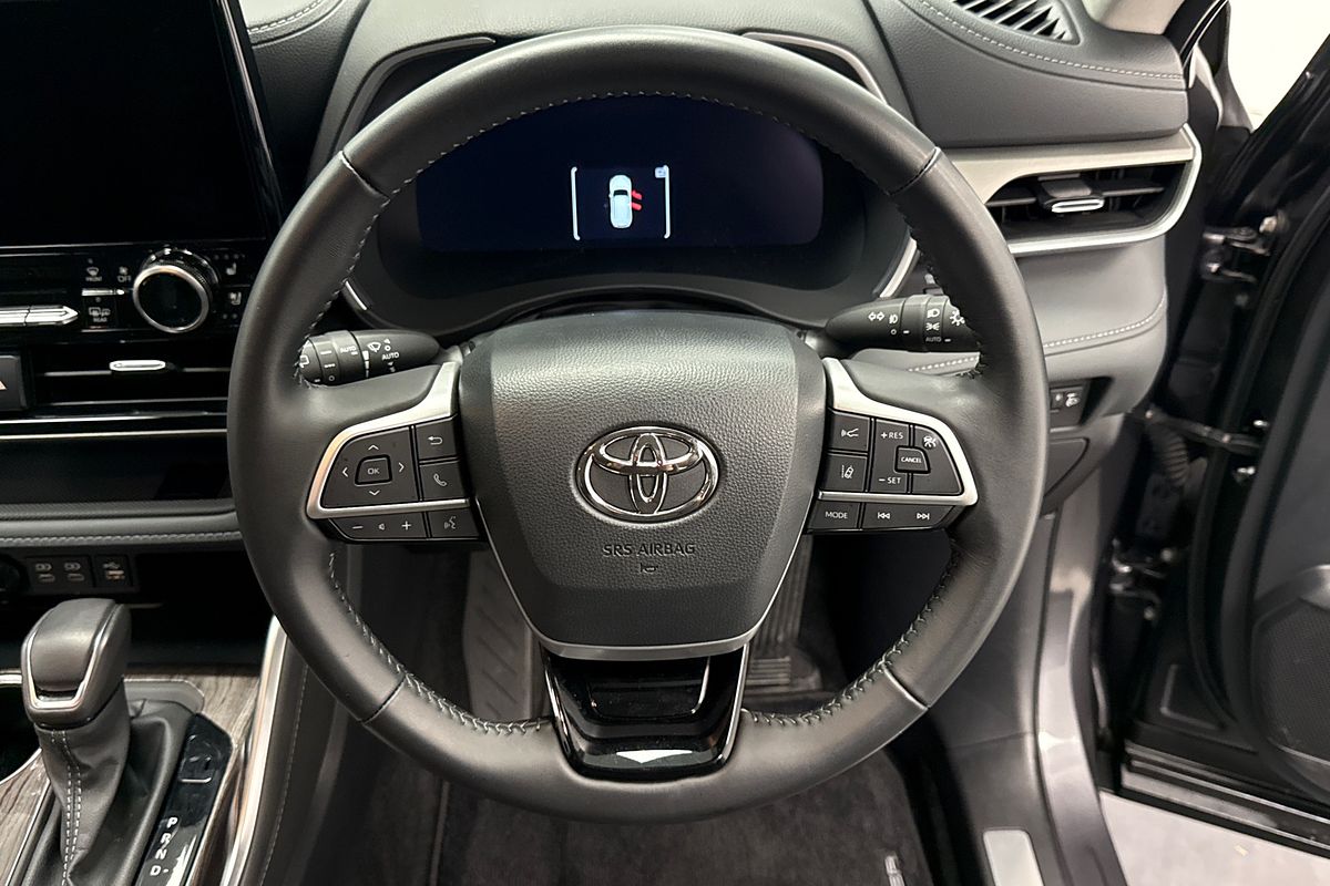 2025 Toyota Kluger Grande AXUH78R
