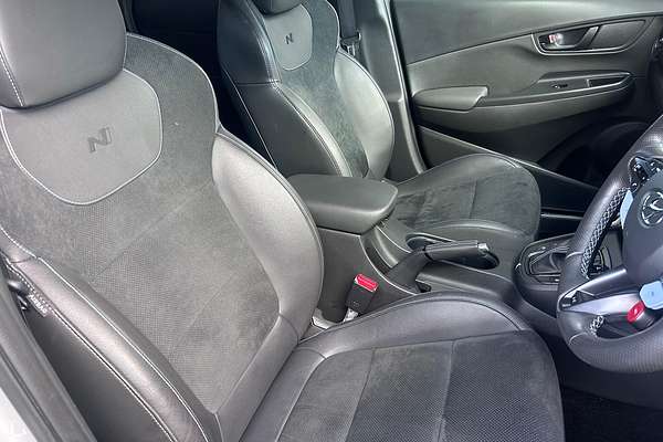 2022 Hyundai Kona N Premium OS.V4 thumb-11