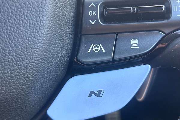 2022 Hyundai Kona N Premium OS.V4 thumb-25