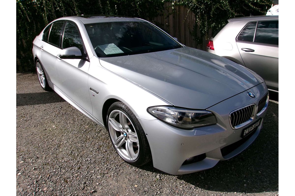 2014 BMW 5 Series 520d M Sport F11 LCI