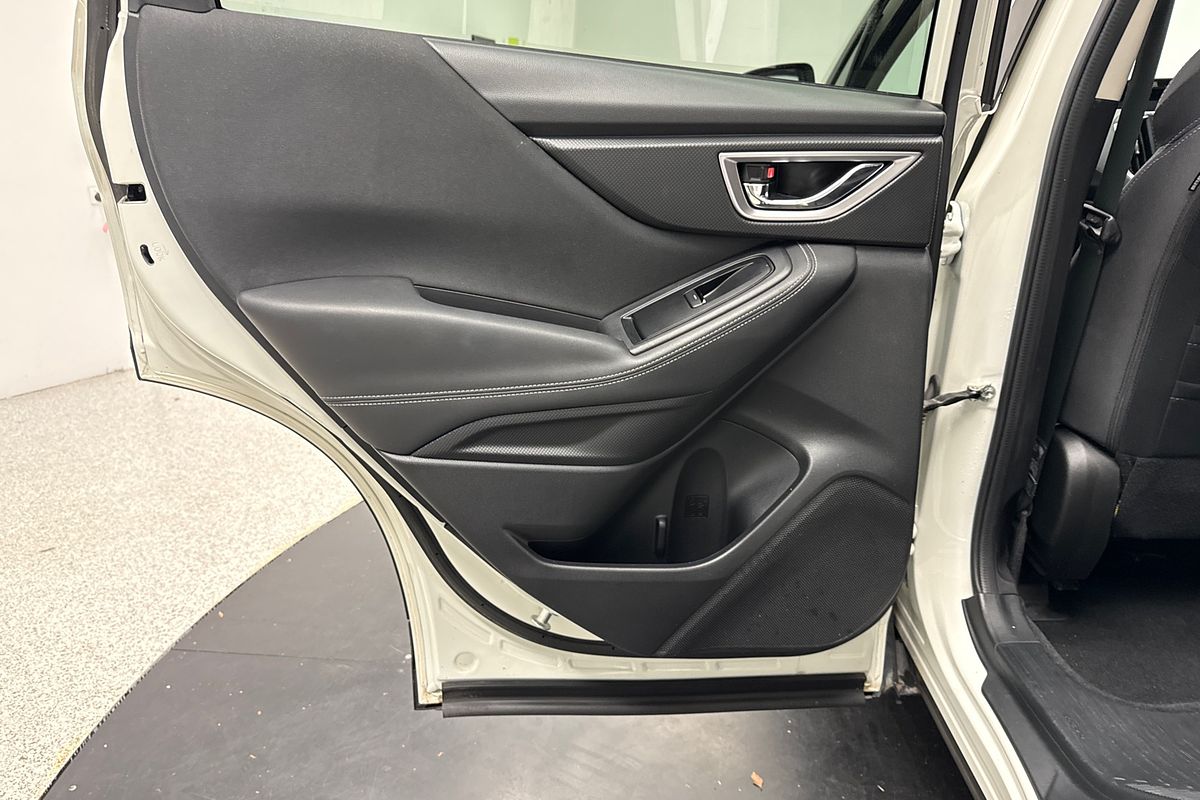 2018 Subaru Forester 2.5i-L S5