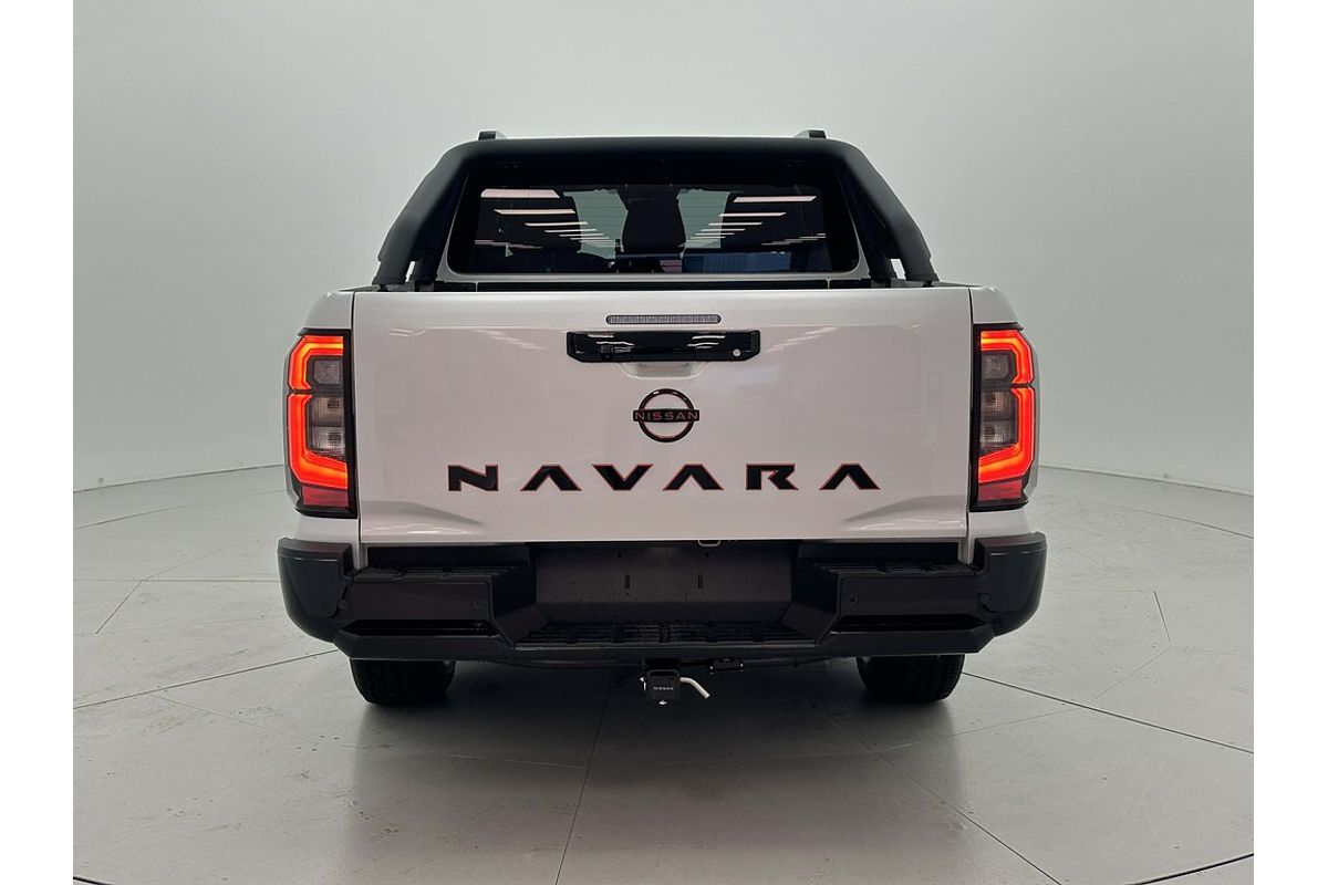 Nissan NAVARA 4X4 2.4 DSL AUTO DC P4X