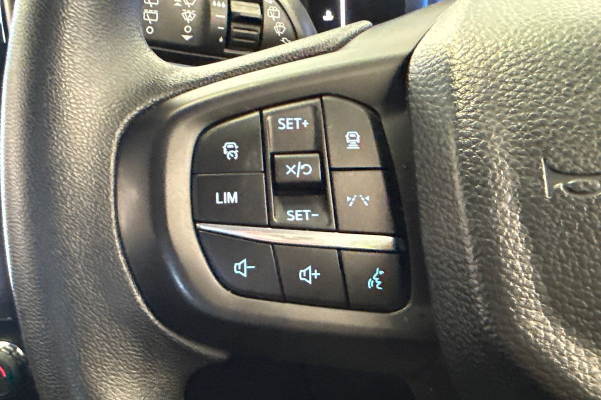 2024 Ford Everest Ambiente 2.0L