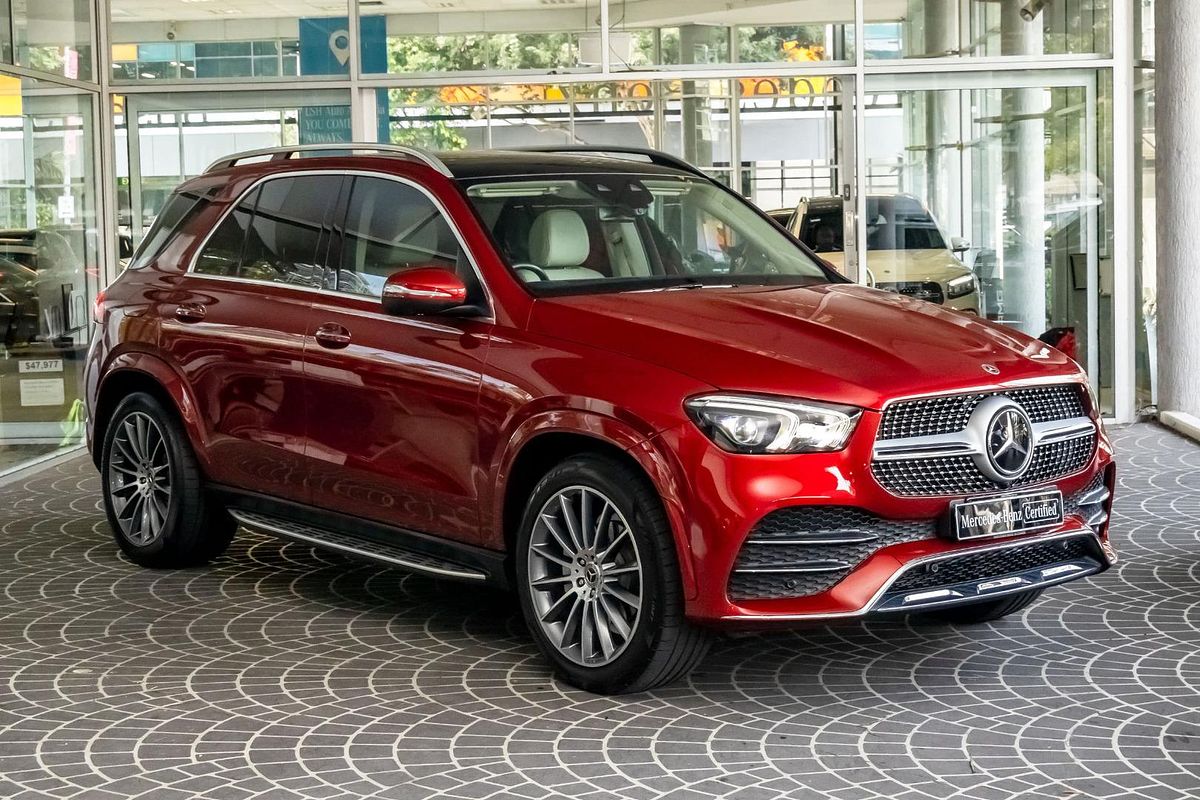 V167 801+051MY GLE300 d WAG 5d r 9G 9sp 2.0DT