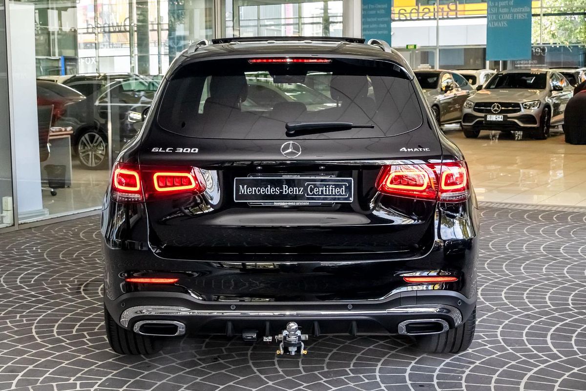 X253 802MY GLC300 WAG 5dr 9G 9 sp 2.0T