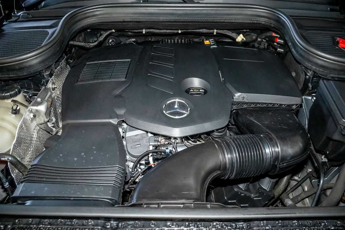 V167 801+051MY GLE300 d WAG 5d r 9G 9sp 2.0DT