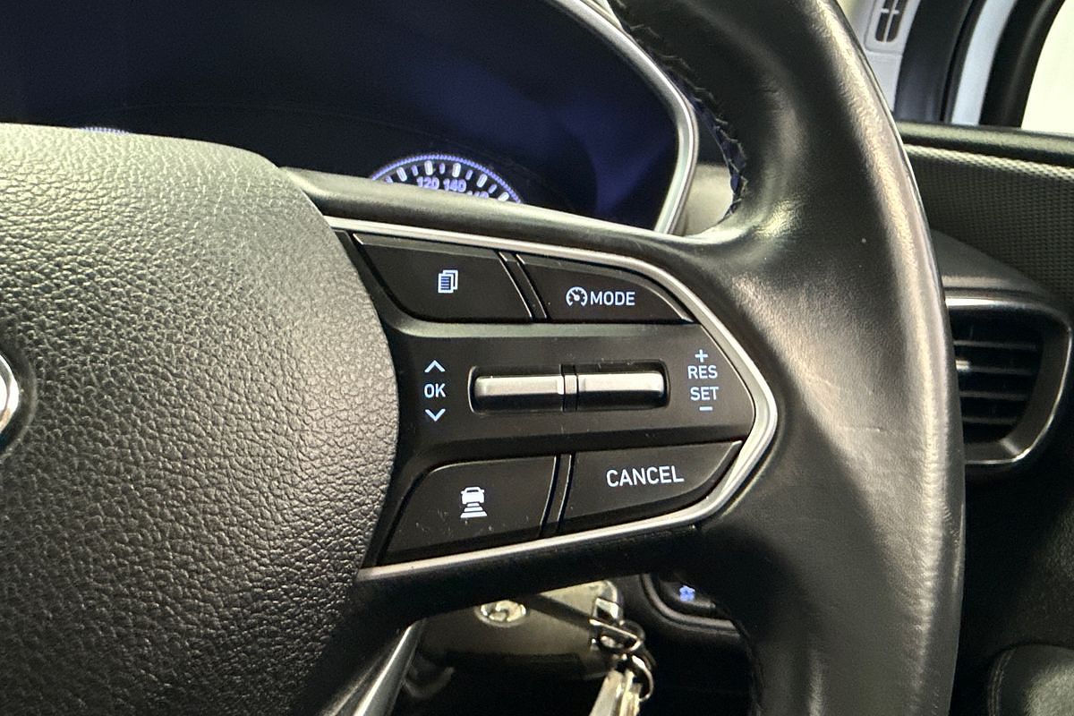 2019 Hyundai Santa Fe Active TM.2