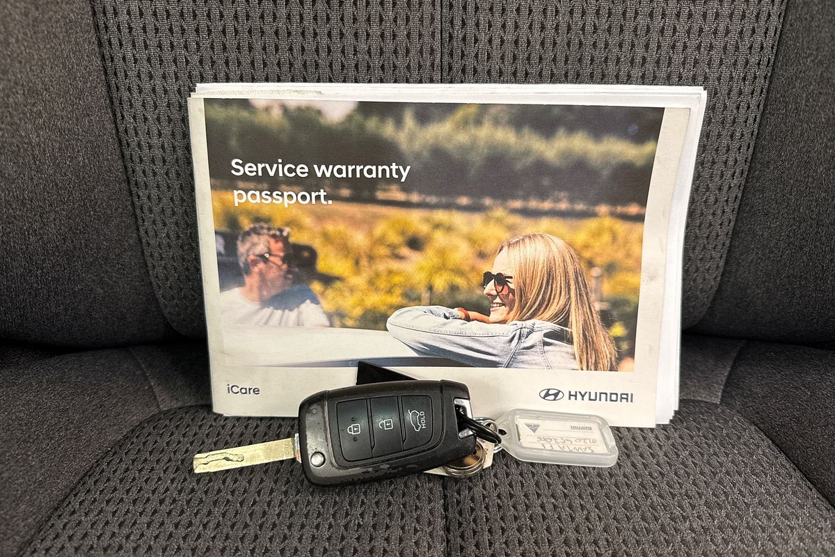 2019 Hyundai Santa Fe Active TM.2
