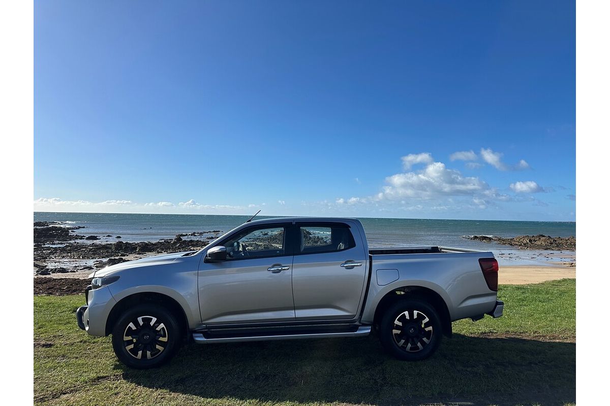 Mazda BT-50 H 6AUTO 3.0L DUAL CAB PICKUP XTR 4X4