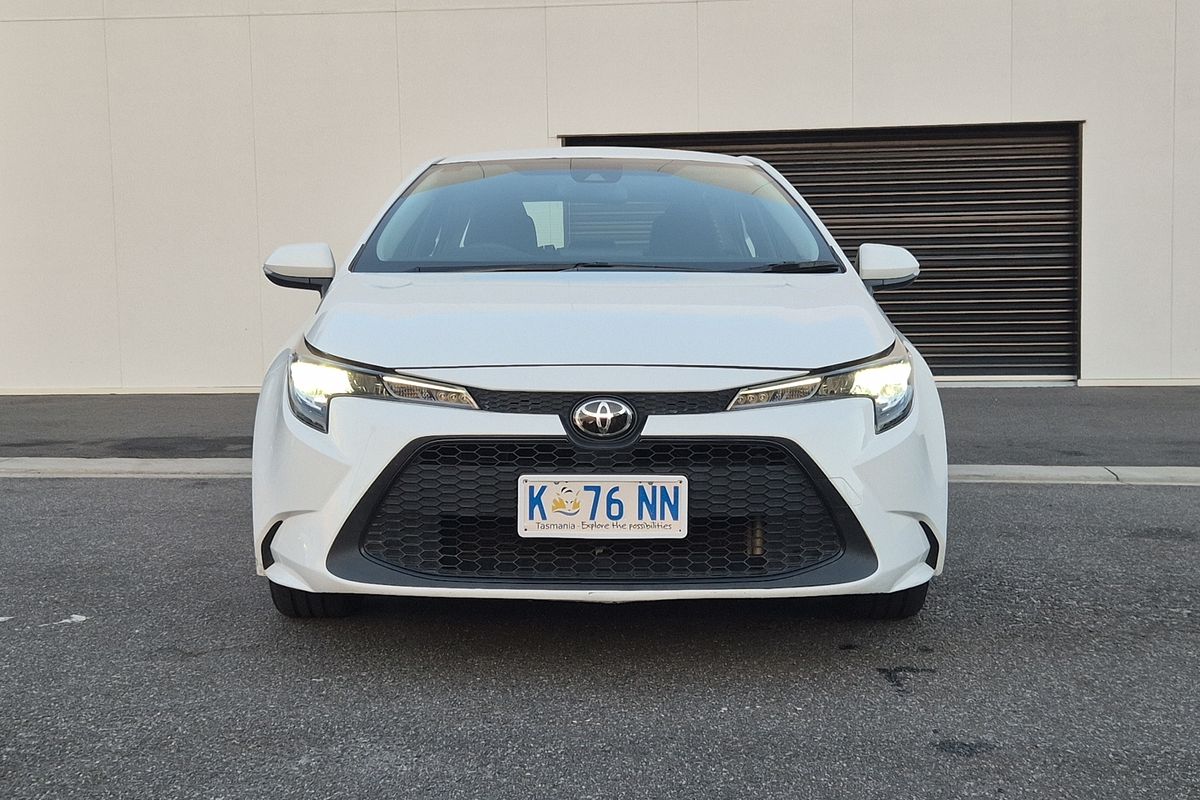 Corolla Sedan Ascent Sport 2.0L Petrol Auto CVT 4390560 002