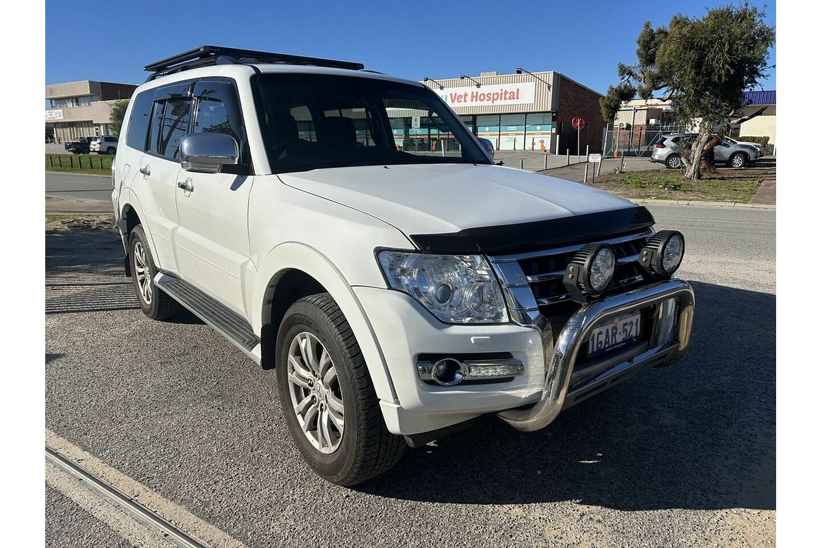 2016 Mitsubishi Pajero GLS NX