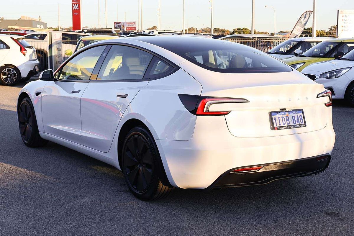 2024 Tesla Model 3 Rear-Wheel Drive