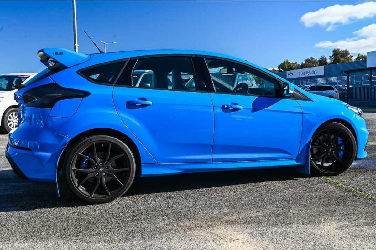 SOLD 2016 Ford Focus RS In Blue Used Hatch Maddington WA sold-2016-ford-focus-rs-in-blue-used-hatch-maddington-wa