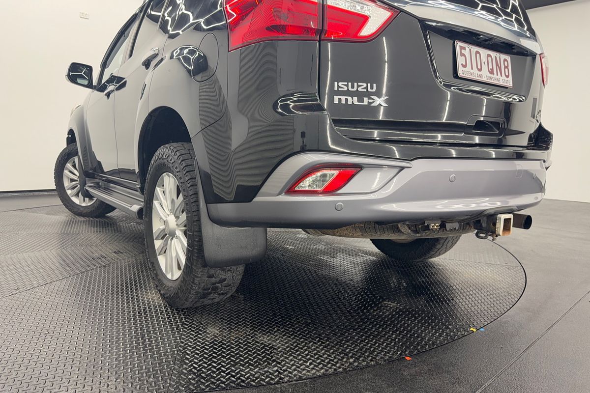 2018 Isuzu MU-X LS-U