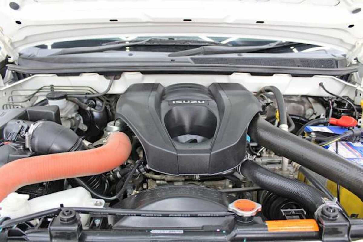 2020 Isuzu D-MAX SX