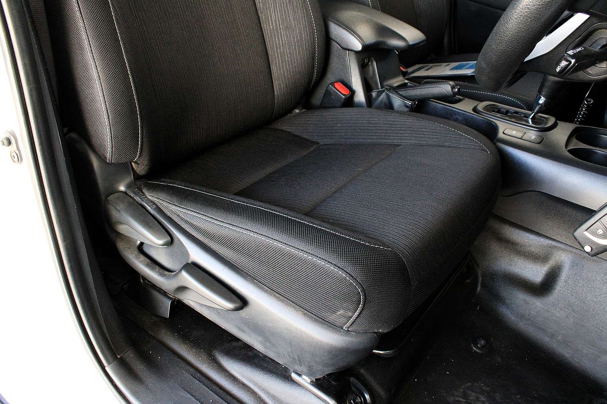 2023 Toyota Hilux SR GUN126R 4X4