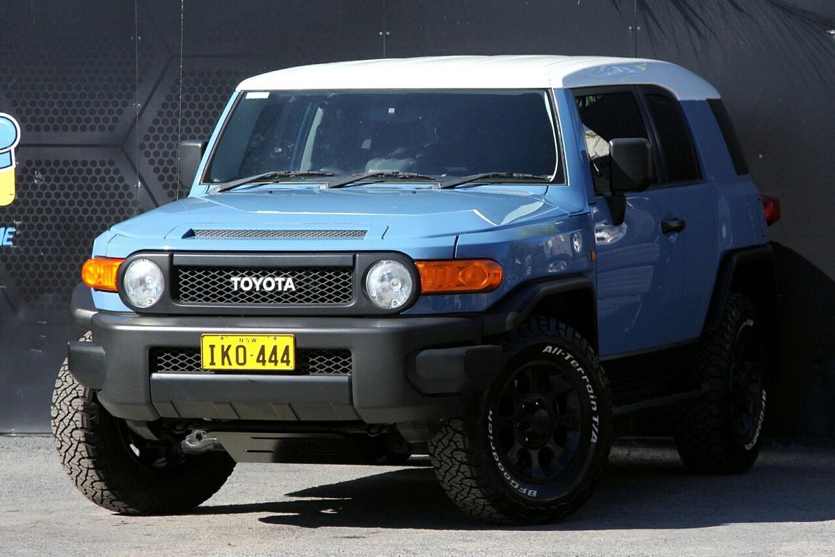 2012 Toyota FJ Cruiser GSJ15R