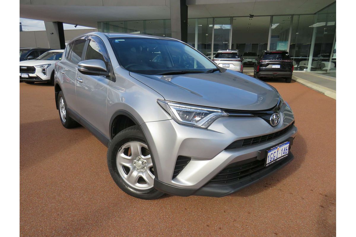 2017 Toyota RAV4 GX ZSA42R