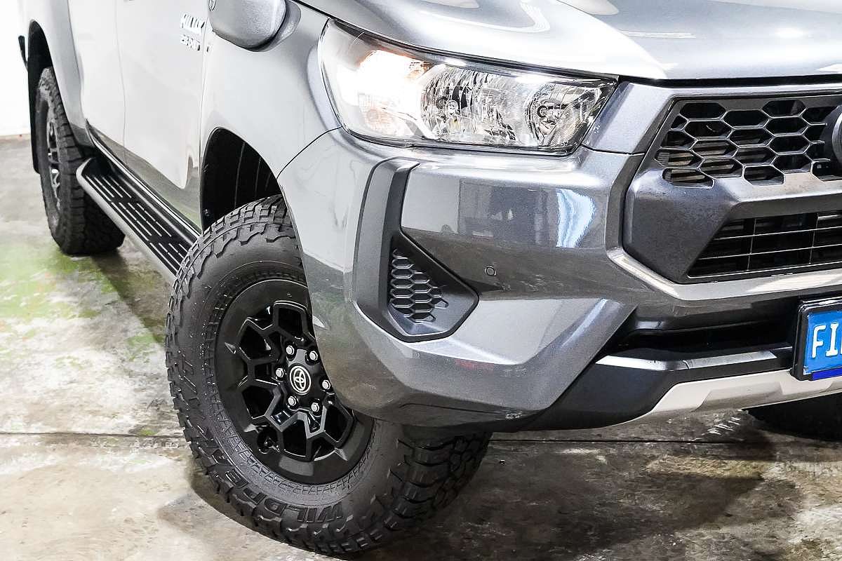 2025 Toyota Hilux SR GUN126R 4X4