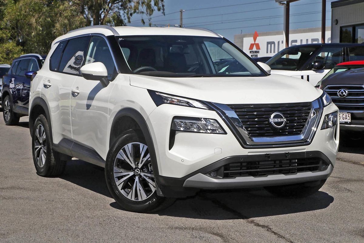 2025 Nissan X-TRAIL ST-L T33