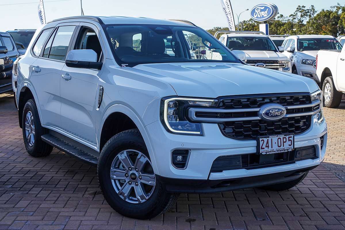 2025 Ford Everest Ambiente 2.0L