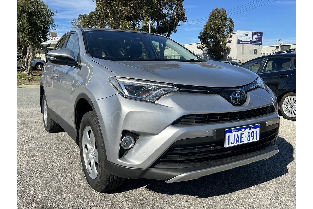 2018 Toyota RAV4 GX ZSA42R