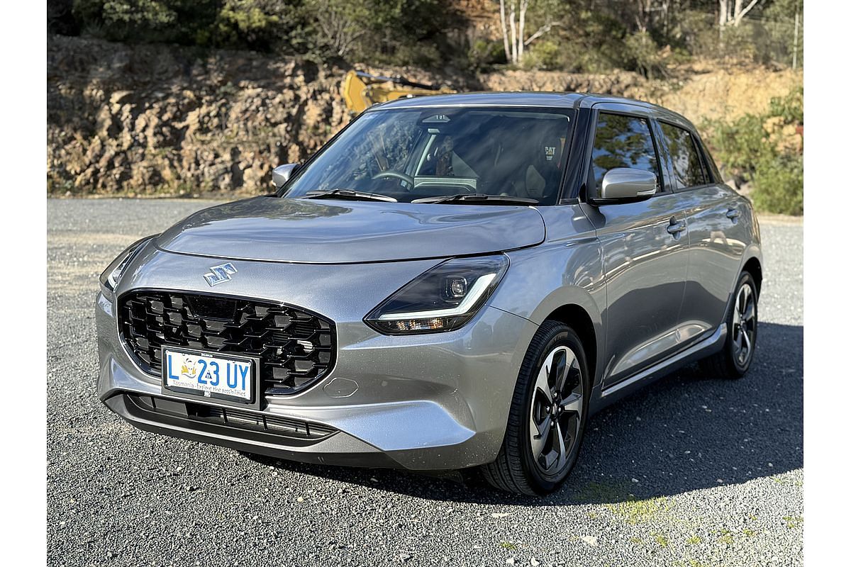 2024 Suzuki Swift Hybrid GLX UZ