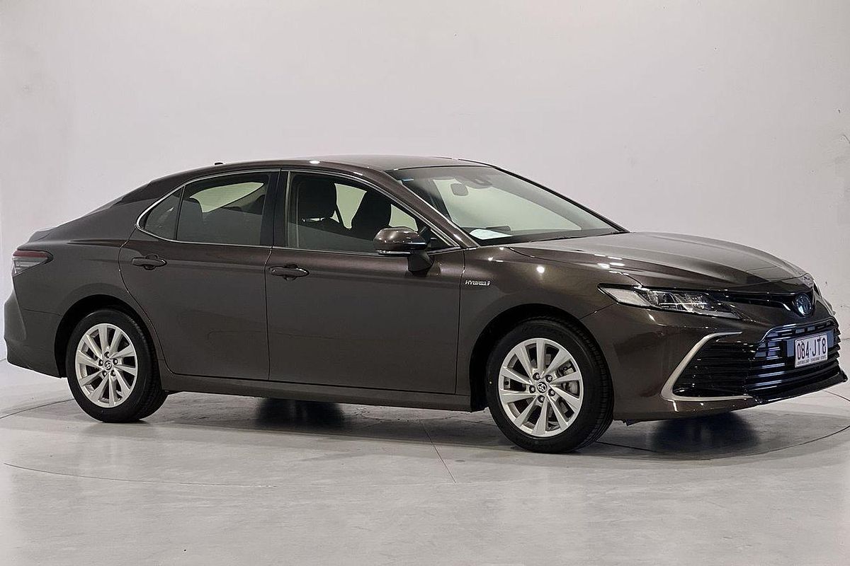 2024 Toyota Camry Ascent AXVH70R