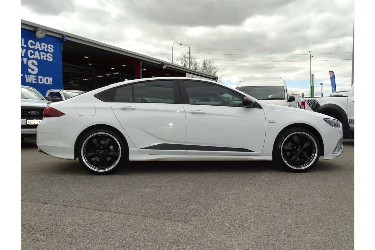 2020 Holden Commodore RS ZB